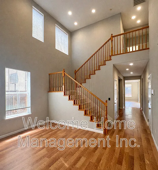 6011 Daffodil Dr — Photo 2