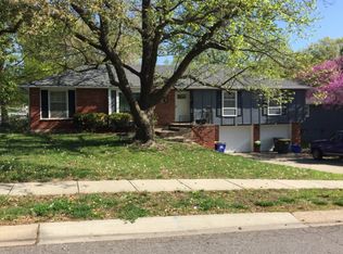 11816 W 51st St, Shawnee, KS 66203