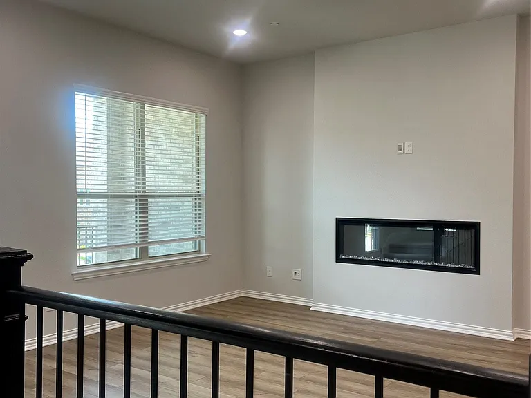 8119 Challenger Ln — Photo 3