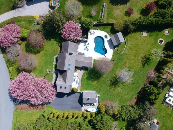 33 Sea Mist Drive, Orleans, MA 02653