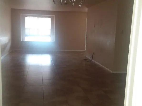 5874 Meadow Way, Beaumont, TX 77707