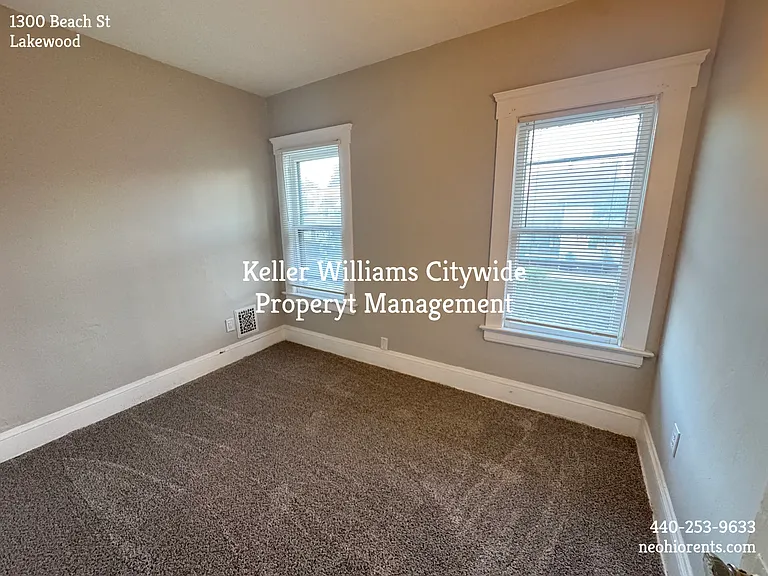 1300 Beach Avenue, Lakewood — Photo 14