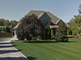 1572 Greenbriar Run, Valley City, OH 44280