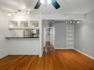 1510 W 6th St APT 111, Austin, TX 78703