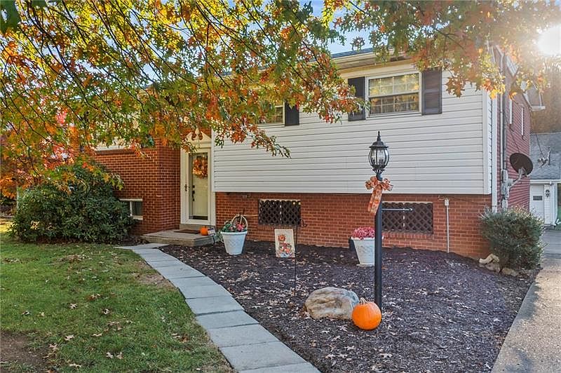 210 Bonnie St, Belle Vernon, PA 15012 Zillow