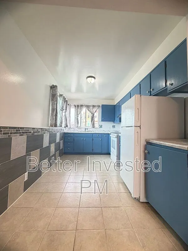 2 bed, 1.0 bath, 800 sqft, $3,850 — Photo 4