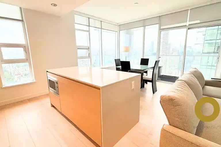 1289 Hornby St #3702 — Photo 7
