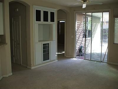 4th image of 3606 Poppy Hill Way