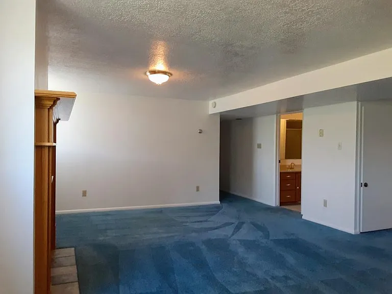 10295 S Highway 165 — Photo 14