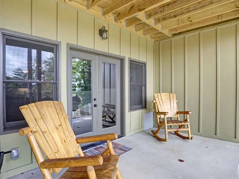 37 Upper Knoll Dr — Photo 32