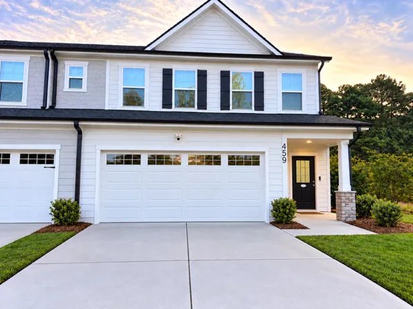 459 Clark Creek Ln, Cary, NC 27519