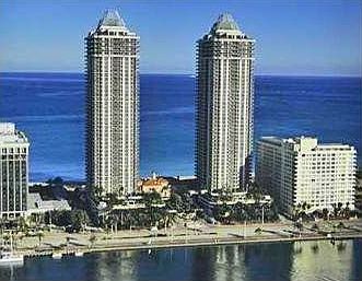 2nd image of 4779 Collins Ave APT 2604