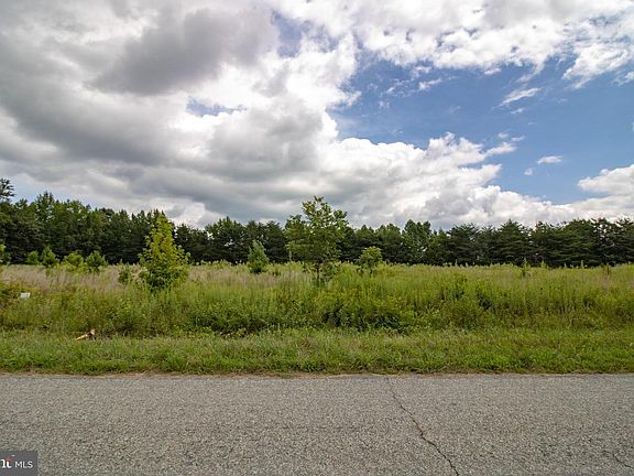 5th image of Reeves Mill Rd #1