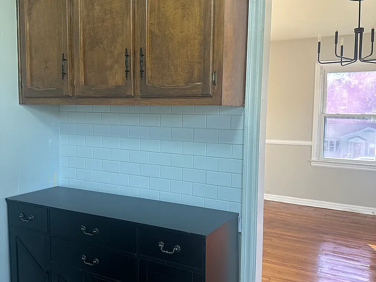 1838 Shade Ave — Photo 3