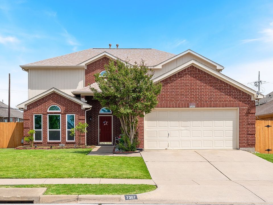 1st image of 7307 Fossil Hill Dr