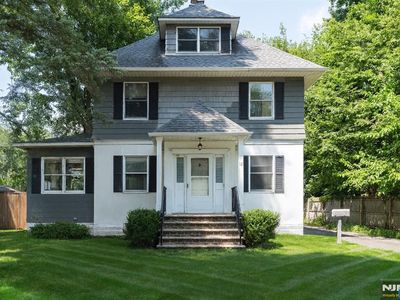 12 Pine St, Closter, NJ, 07624