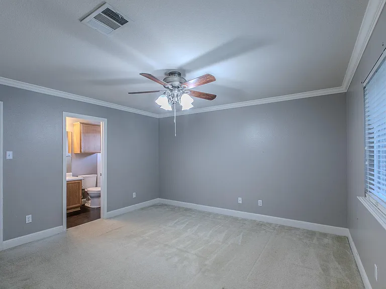 824 Palo Duro Dr — Photo 10