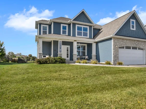 2343 Coventry Cir, Sycamore, IL 60178