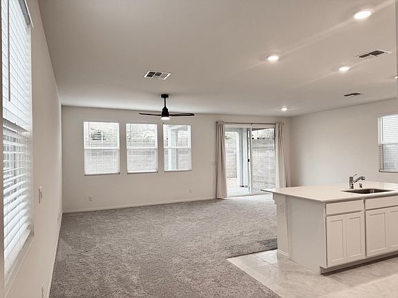 5th image of 8119 Desert Cassia Ave