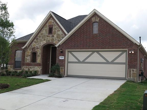 2nd image of 5609 Centeridge Ln