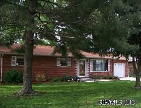 1st image of 2113 Hamilton Dr