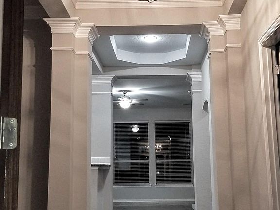5th image of 2503 Merlin Dr