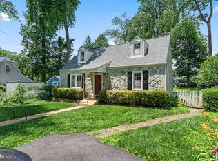 7312 Poplar Ct, Falls Church, VA 22042