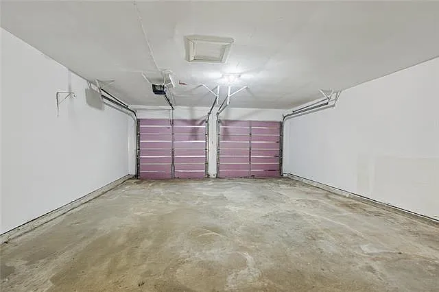 1728 Greenwood Dr — Photo 15