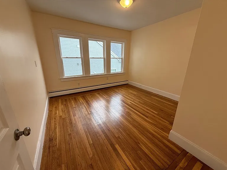 11 Dalrymple St #3 — Photo 6
