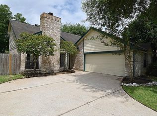 9718 Paddock Way Ct, Houston, TX 77065