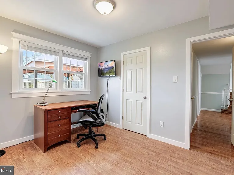 15010 Ulderic Dr — Photo 11