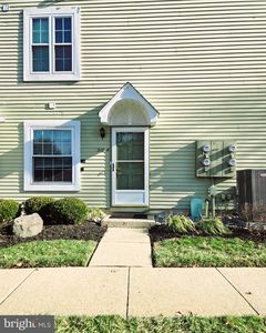 310A Mitten Ln #165, Mount Laurel, NJ, 08054