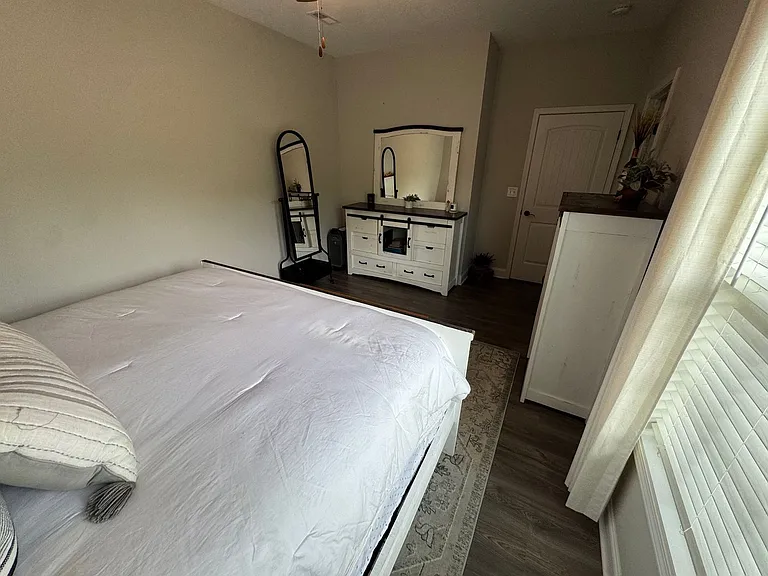 104 Deerberry Ln — Photo 36
