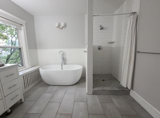 255 Cypress St #2, Providence, RI 02906