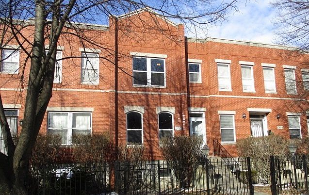 1st image of 3416 S Giles Ave #3416