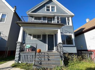 2671 S 9th St, Milwaukee, WI 53215