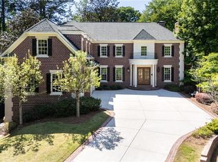 3282 Pinestream Rd NW, Atlanta, GA 30327