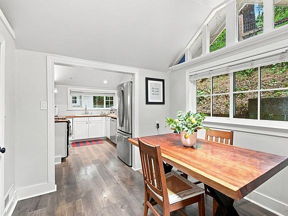 5th image of 9185 Rio Dell Court
