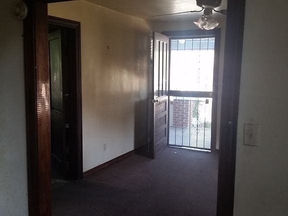 5th image of 868 Ionia St