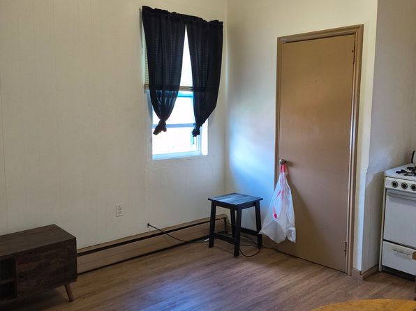 264 S Winebiddle St APT 8