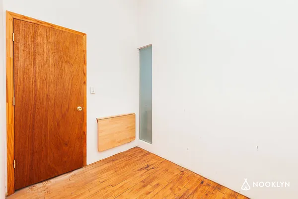 Rented by Nooklyn NYC LLC | media 35