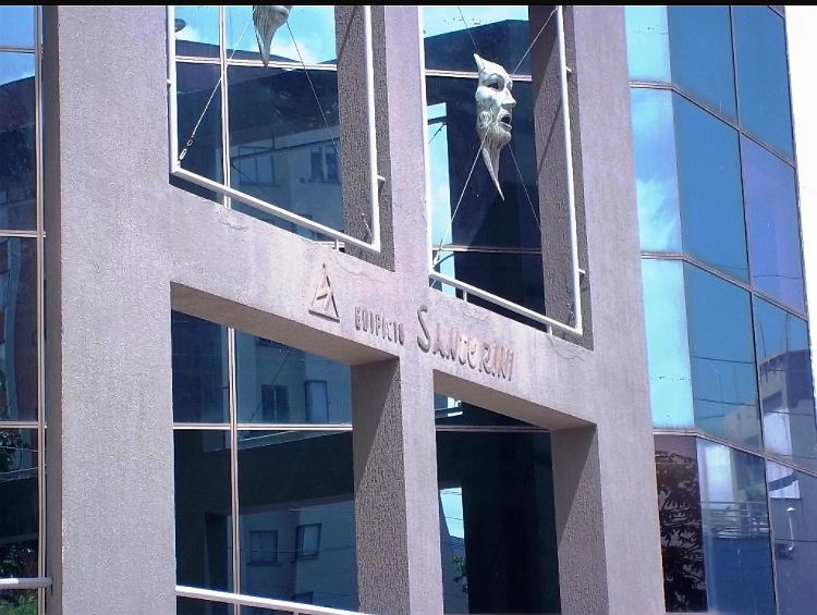 1st image of 1750 N Bayshore Dr #6