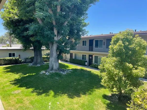 Valbrook Apartments, 1842-1848 W Valencia Dr #8423, Fullerton, CA 92833