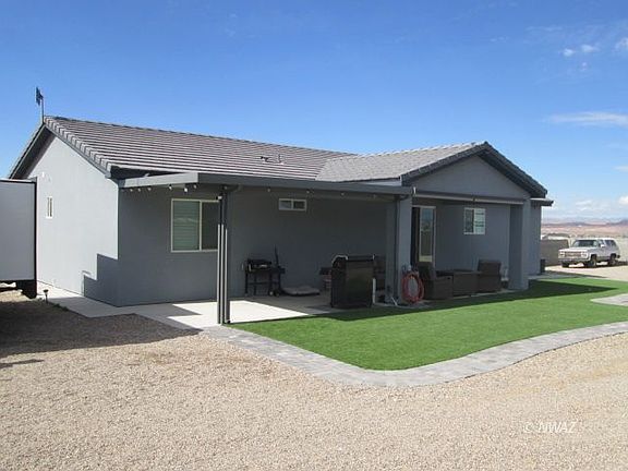 3rd image of 3786 S Arvada Rd