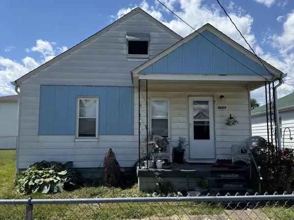 3221 Howard Ave, Point Pleasant, WV 25550