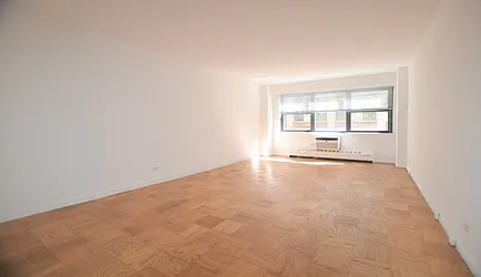 Rented by Manhattan Realty Group