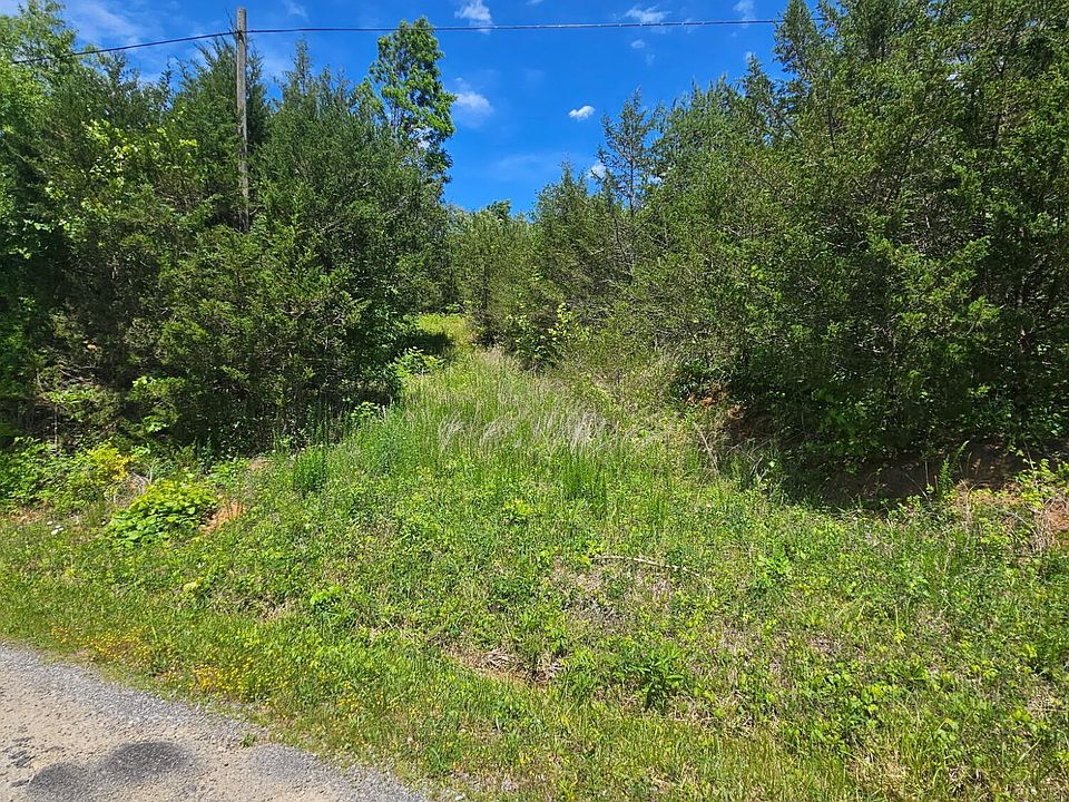 1st image of 335 Oakwood Rd Lot 20