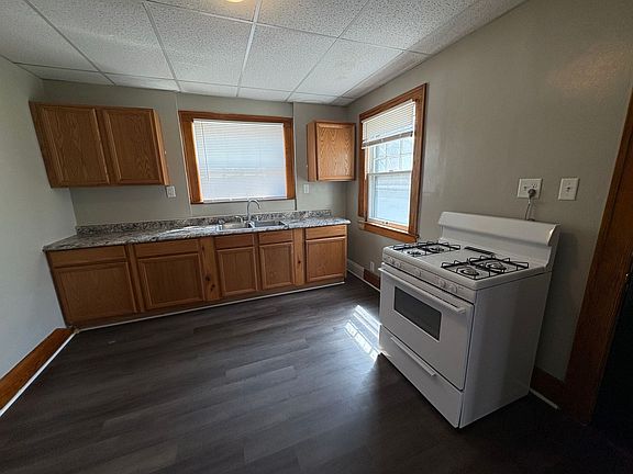 4th image of 1477 W Sylvania Ave