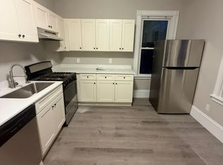 56 Walnut St #3, Somerville, MA 02143