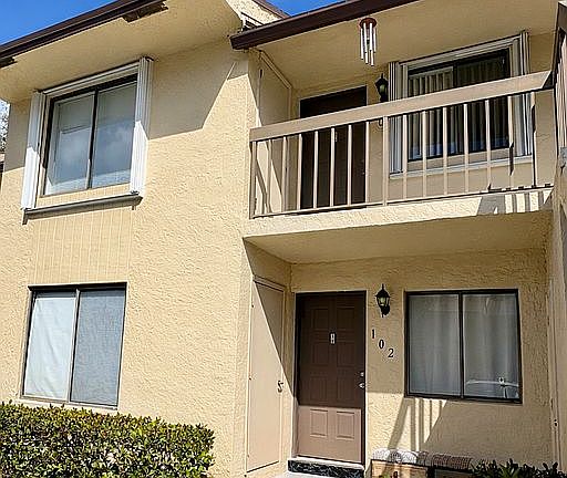 4th image of 21938 Remsen Ter APT 202D